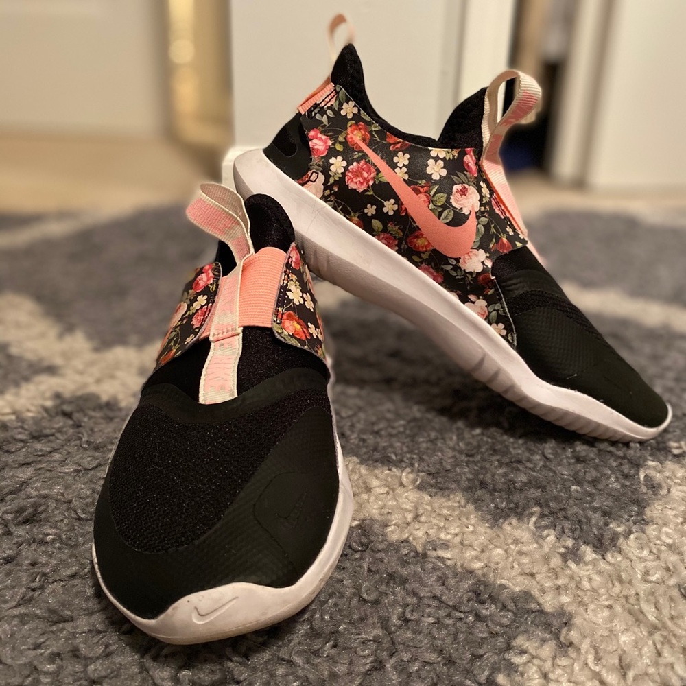 Girls Nike Flex Runners